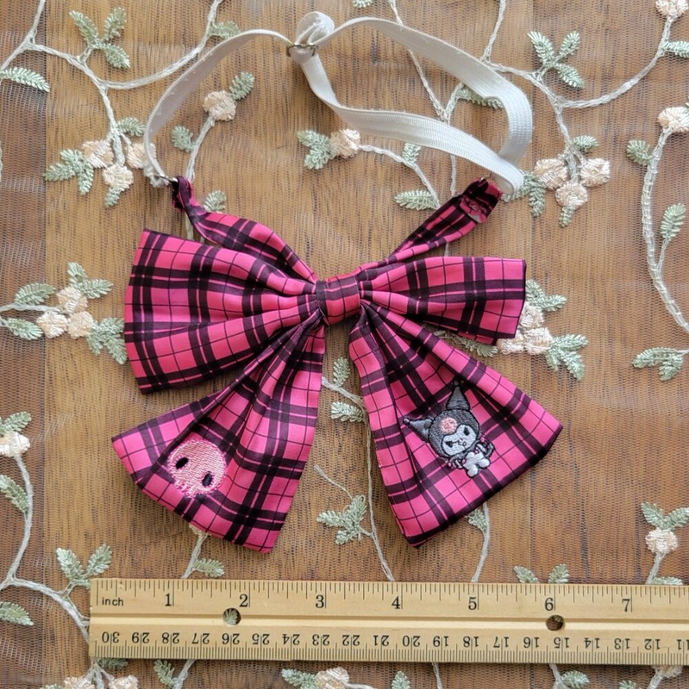 SANRIO Kuromi Hot Pink Plaid Bow Choker - Picture 5 of 6